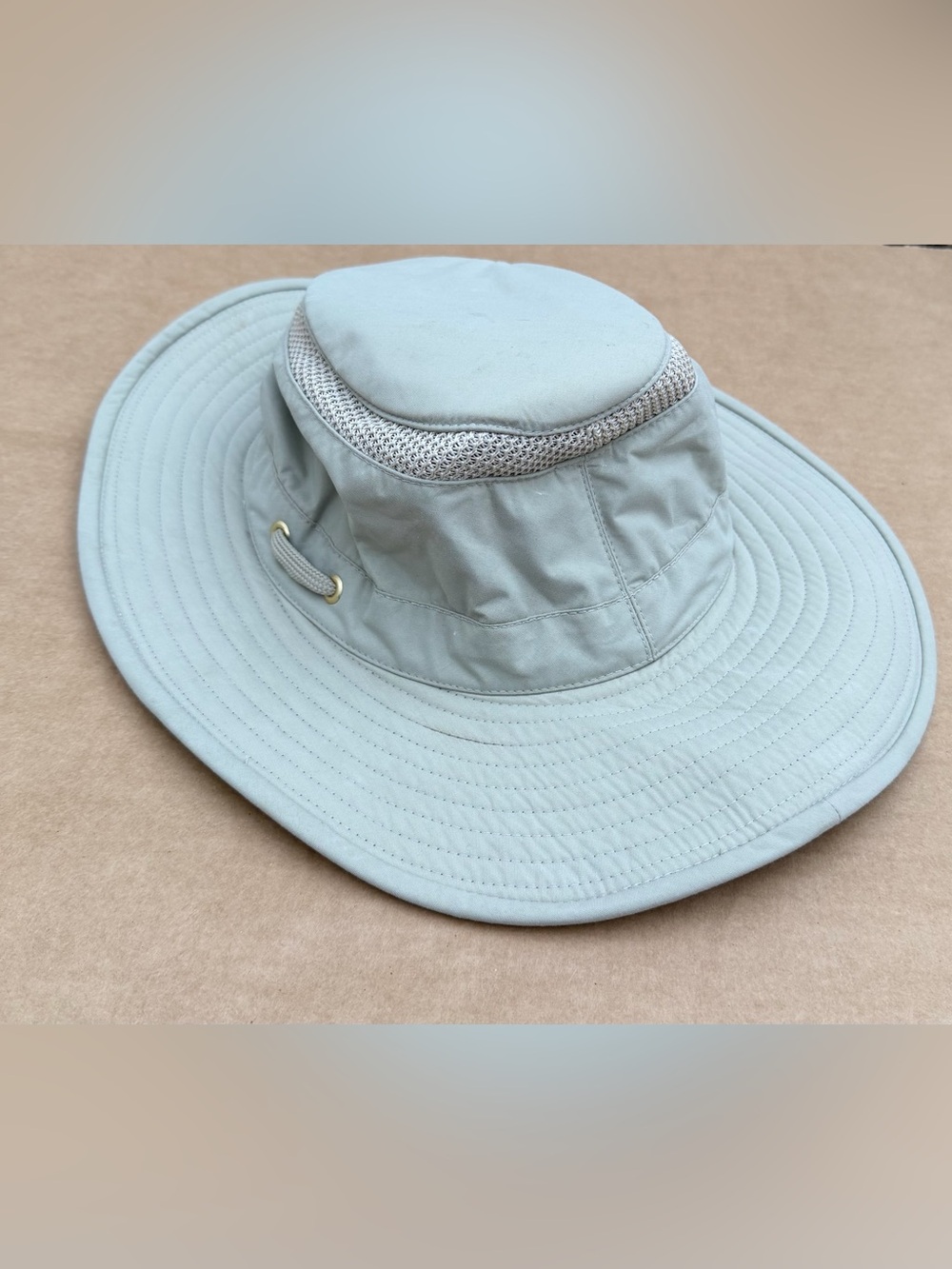 Tilley Airflo LTM6 Hat Size 7 1/2 60cm Khaki Green Made in Canada Sun Hat